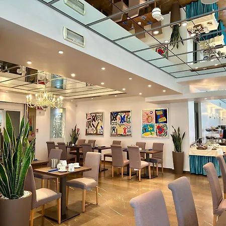 Club House Отель Римини