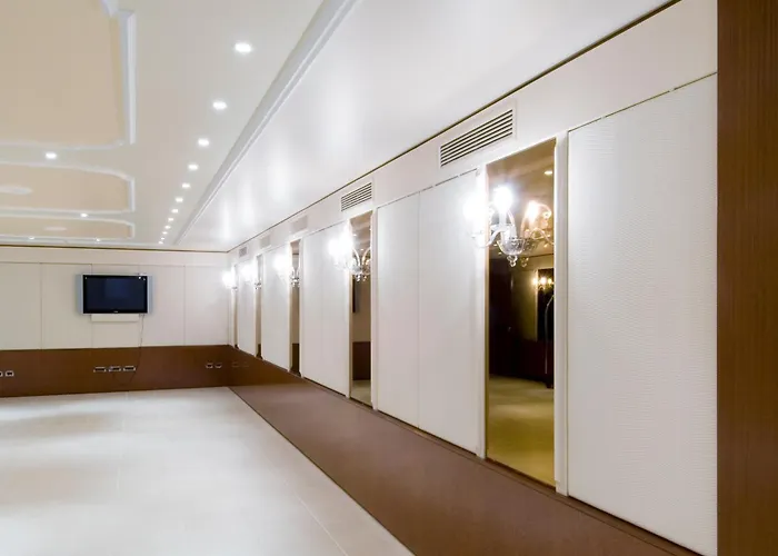 كلوب هاوس ريميني