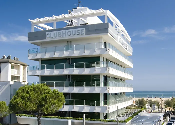 Hotel Club House