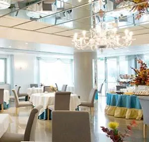 Club House Отель