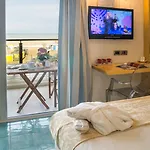 فندق كلوب هاوس 4*