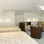 فندق كلوب هاوس 4*