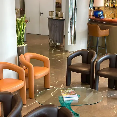 Club House 4* Ρίμινι