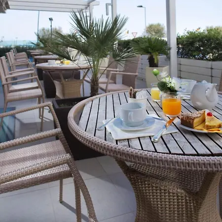 Club House Ξενοδοχείο Ρίμινι