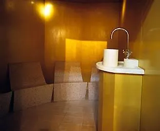 מלון Club House 4*