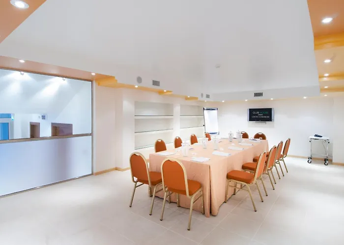 Club House 4* Ρίμινι