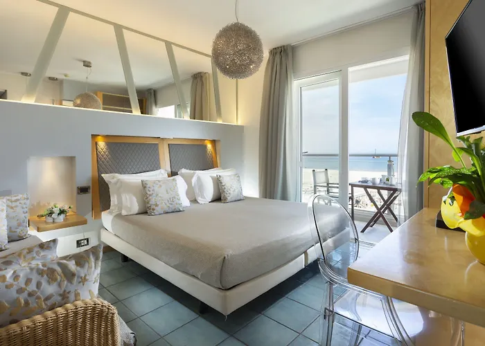 Club House Otel